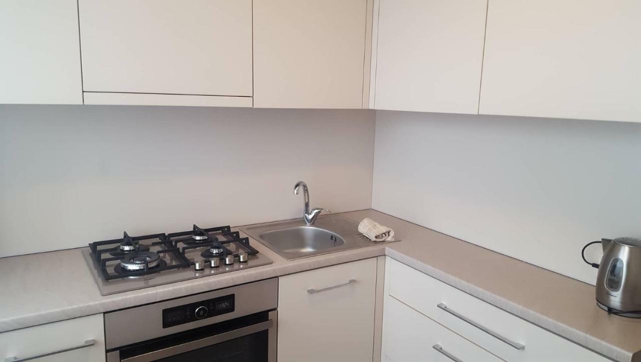 Lieporiu Apartamentai Шяуляй Экстерьер фото